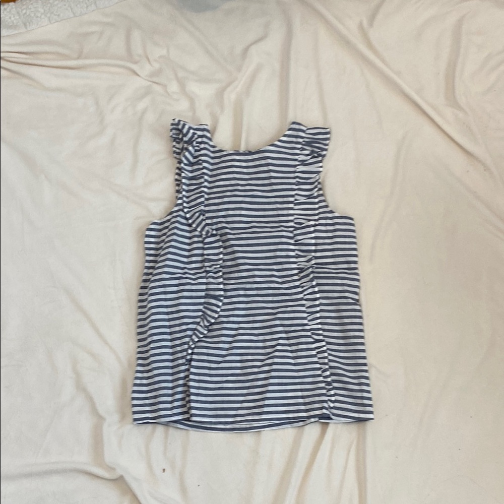 Gabby Skye Black and White Striped Blouse Sleeveless Design
